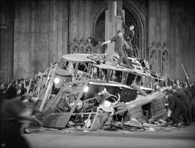 Rumpler Tropfen-Auto in Fritz Lang 'Metropolis' (1927)